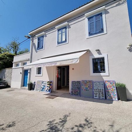 Narcis Central Apartment With Sea & City Views Veli Losinj Exterior photo