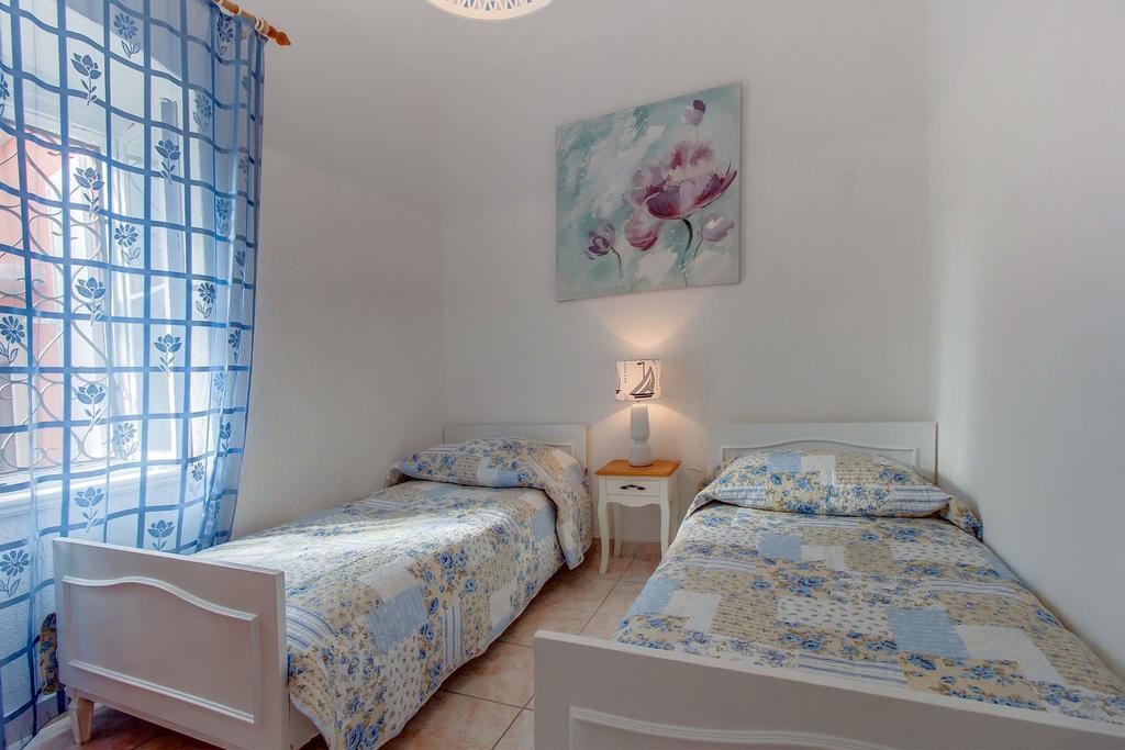 Narcis Central Apartment With Sea & City Views Veli Losinj Exterior photo