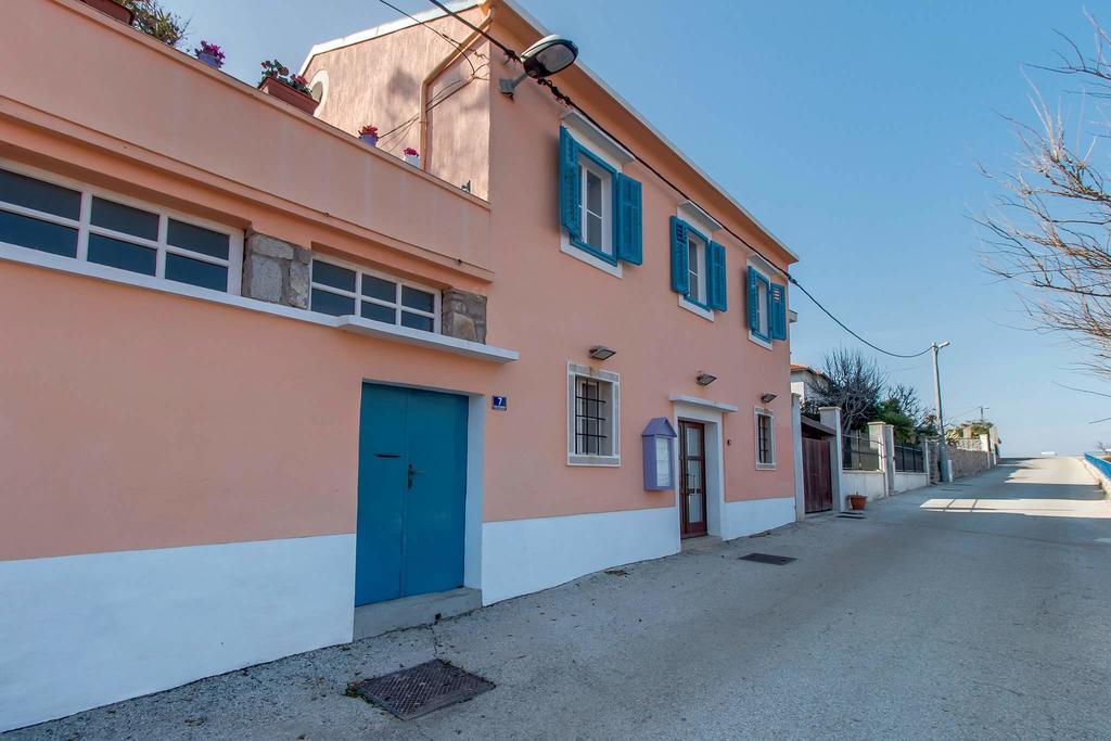 Narcis Central Apartment With Sea & City Views Veli Losinj Exterior photo